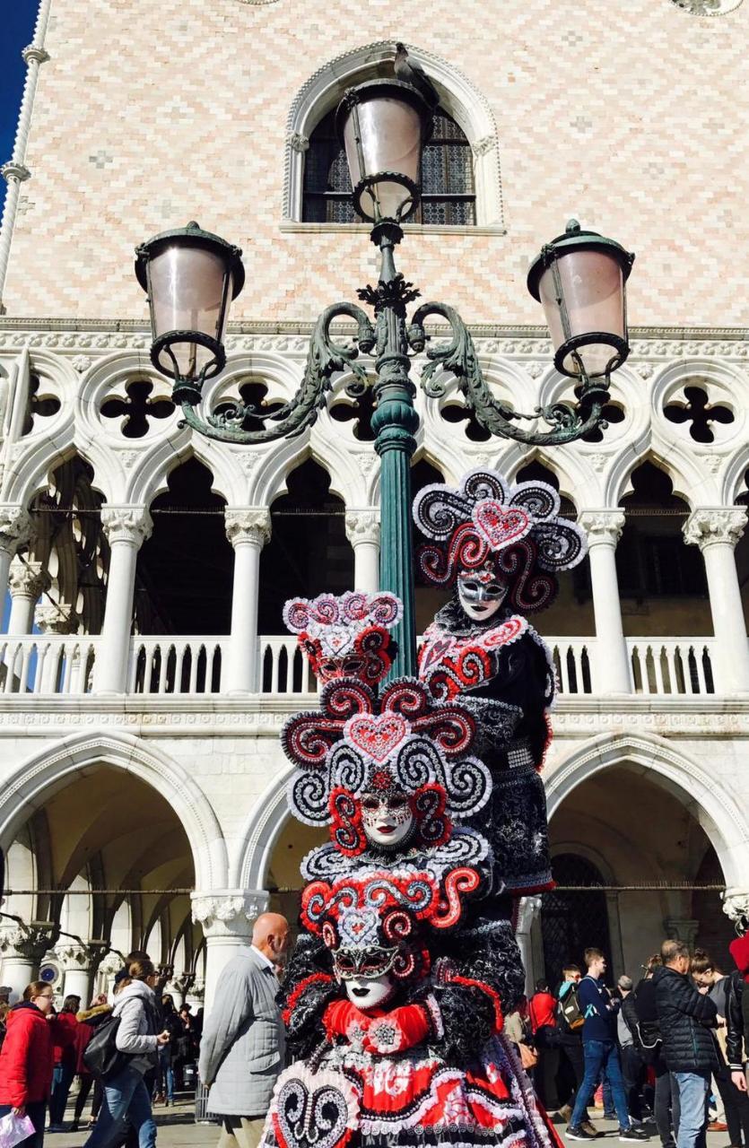 Palazzo Soranzo Charming เวนิส ภายนอก รูปภาพ